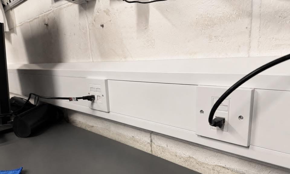 Business WiFi network point installed by Smart WiFi Solutions, Wiltshire